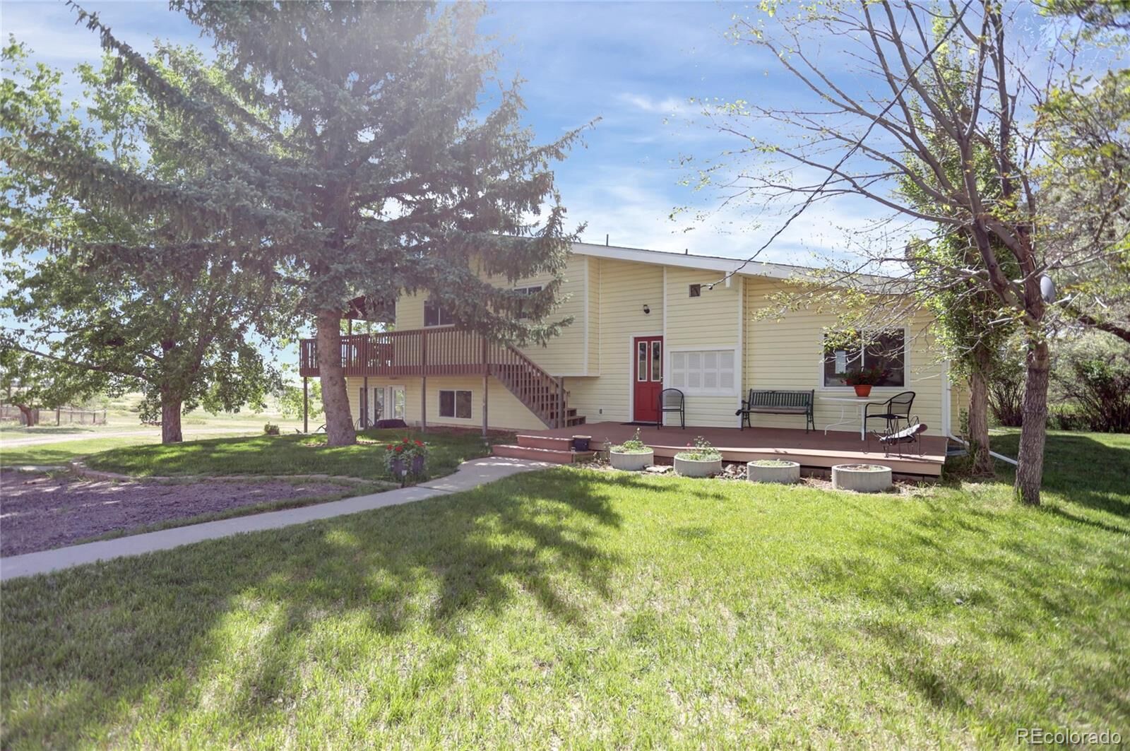 Property Photo: 195 Tioga Trail CO 80138