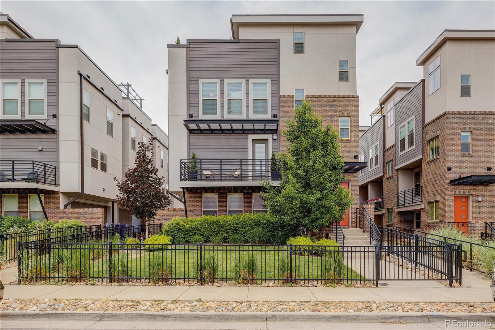 1317 Jackson Street  Denver CO 80206 photo