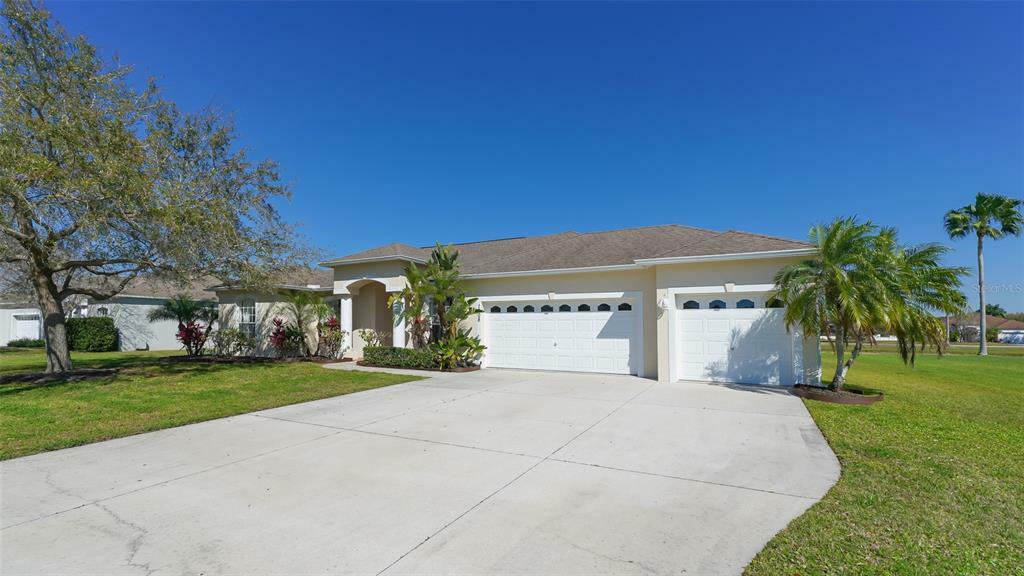 Property Photo:  1508 22nd Avenue W  FL 34221 