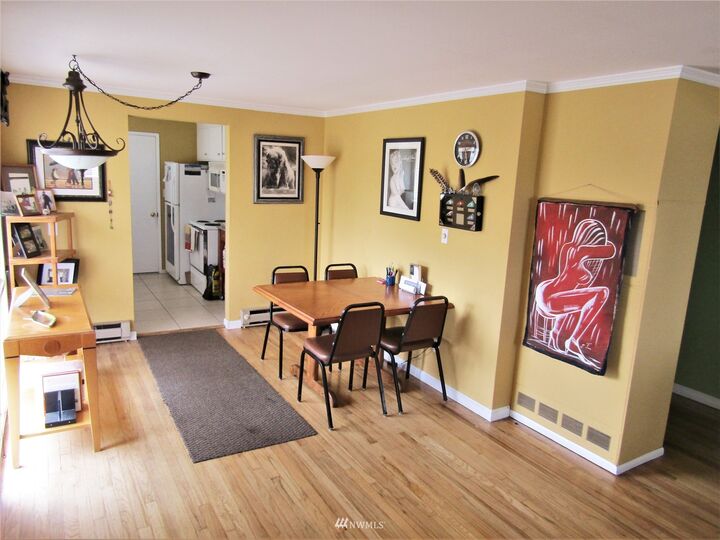 Property Photo:  1906  24th Street  WA 98221 