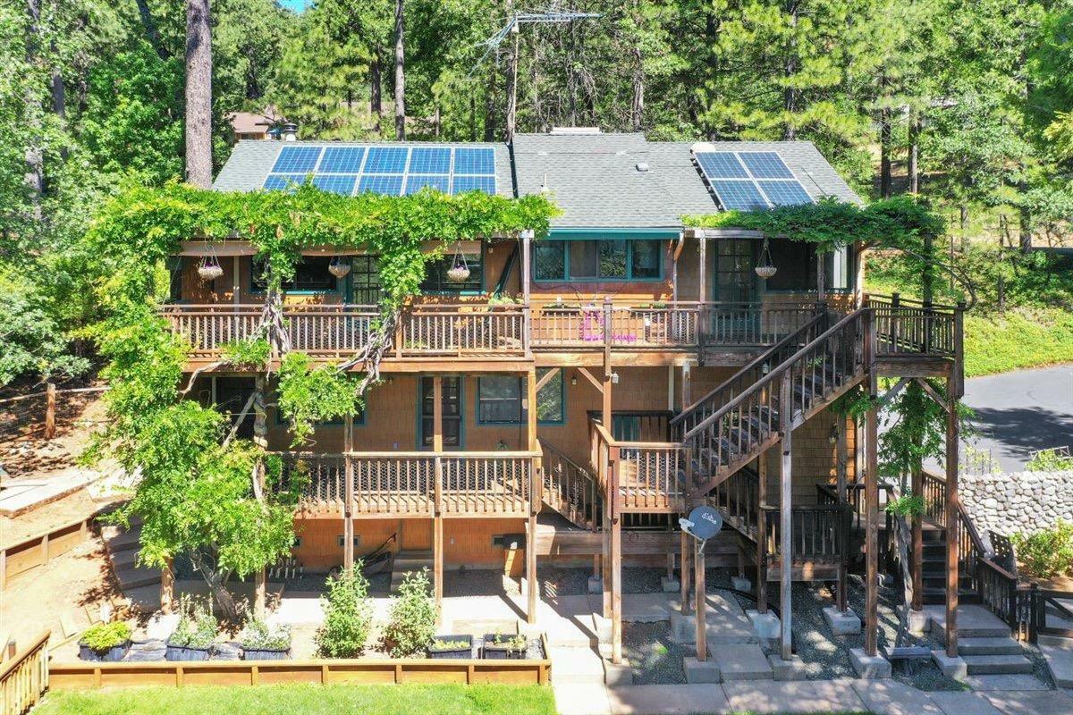 Property Photo: 14711 Banner Lava Cap Road CA 95959