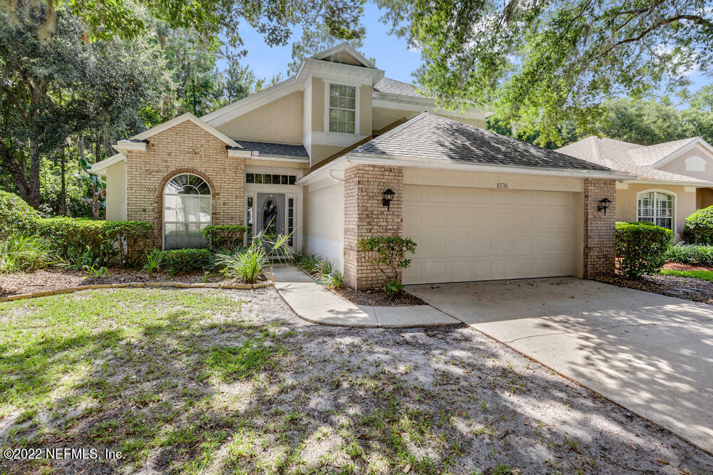 Property Photo:  8538 Glenbury Court  FL 32256 