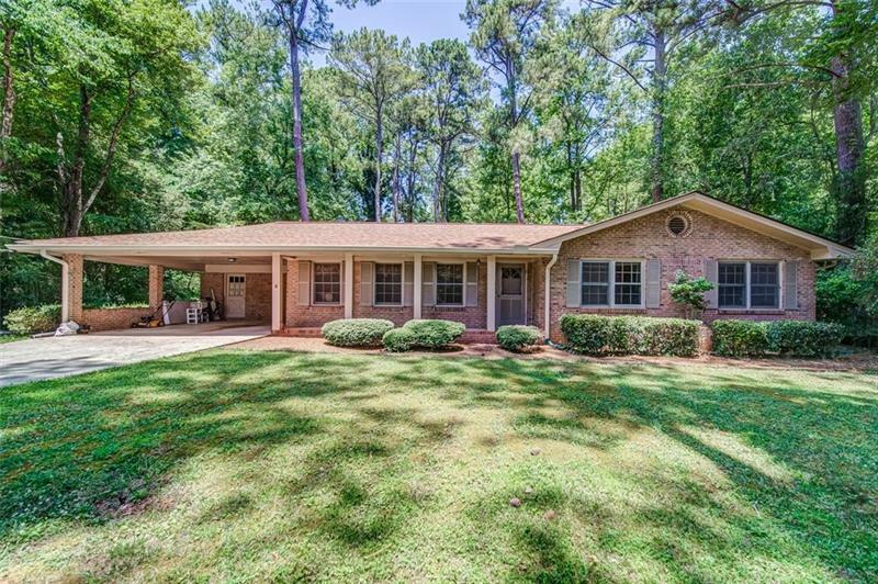 Property Photo: 1318 Ridgewood Drive SW GA 30047