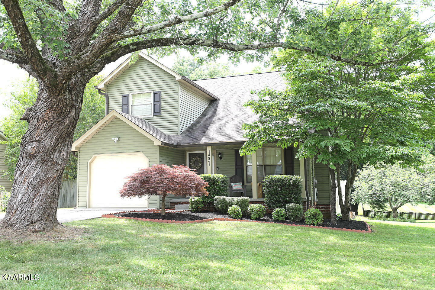 Property Photo:  1221 Chelsea Rd  TN 37922 