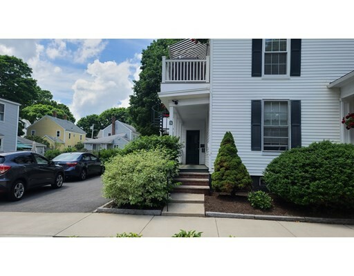 Property Photo:  74 Bromfield St D  MA 01950 