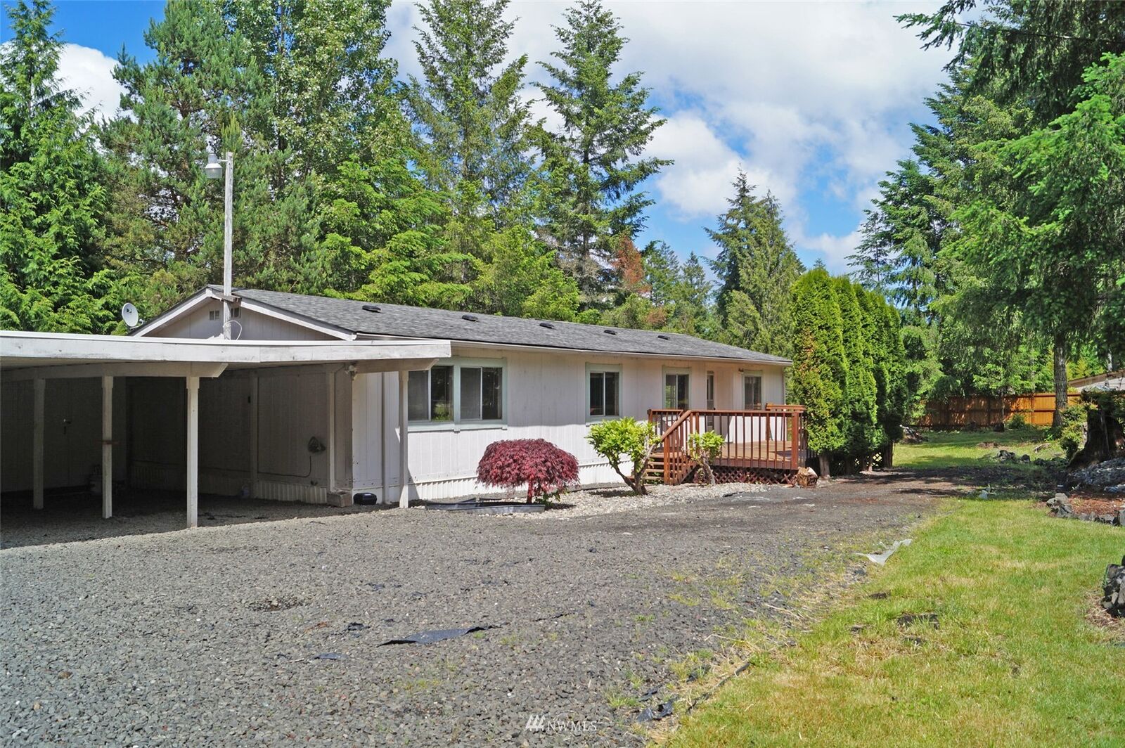 Property Photo: 110 E Balbriggan Road WA 98584