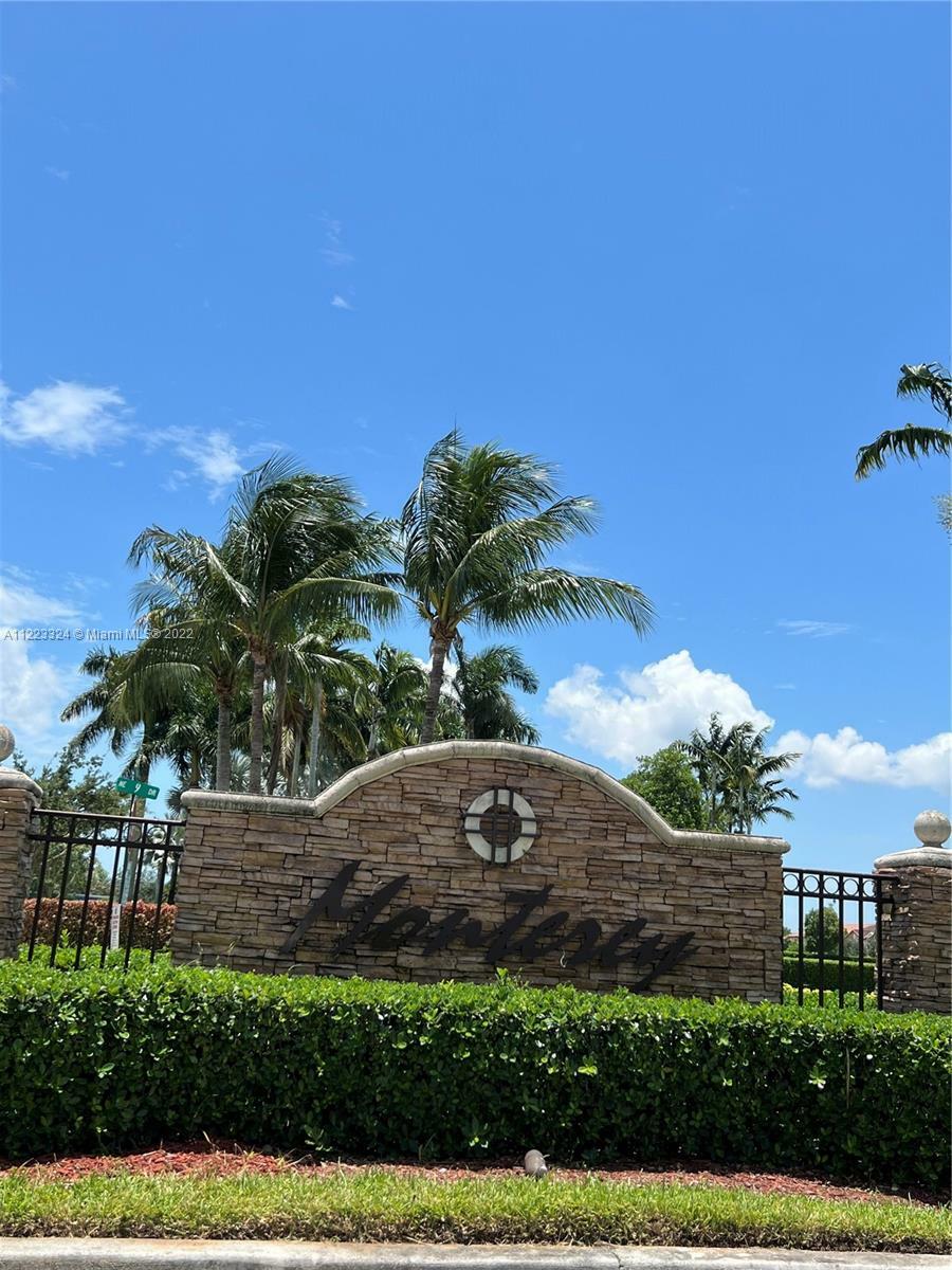 Property Photo: