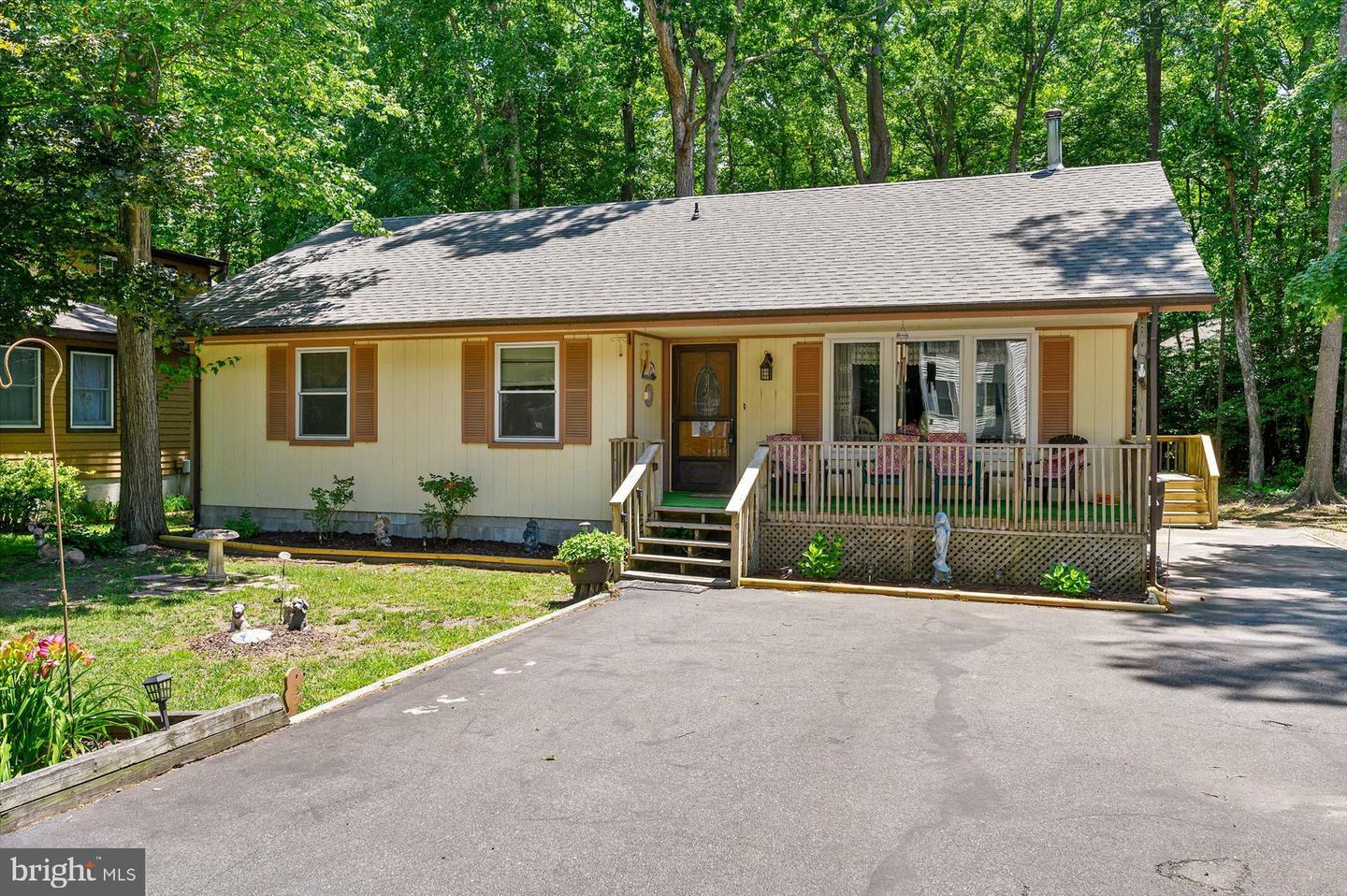 Property Photo:  37 Seabreeze Road  MD 21811 