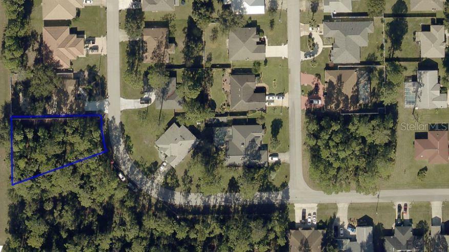 Property Photo:  51 Brunswick Lane  FL 32137 