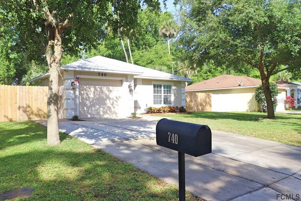 Property Photo: 740 Owasso Street FL 32114