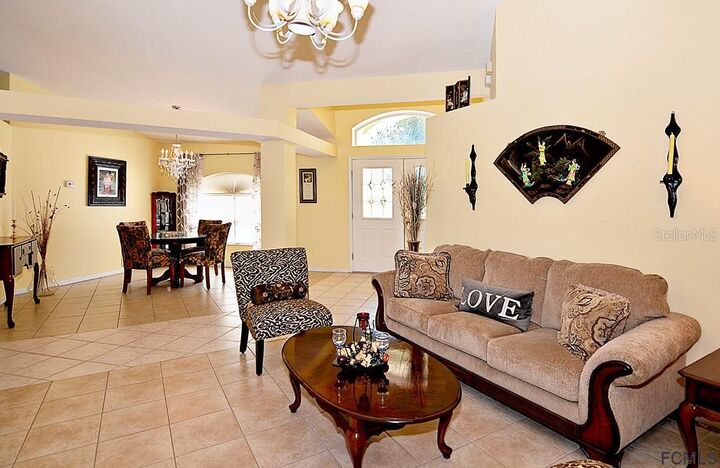 Property Photo:  46 Bickford Drive  FL 32137 