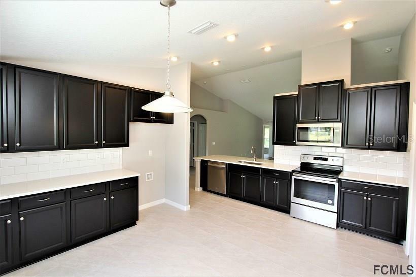 Property Photo: 41 Sea Trail FL 32167