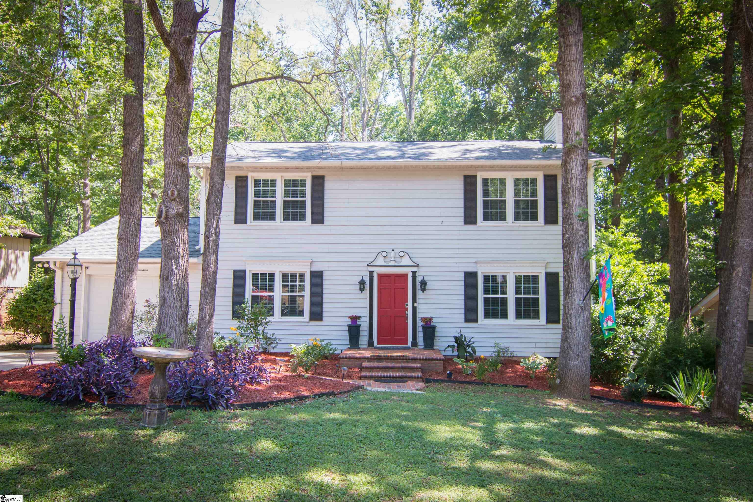 Property Photo:  214 Saratoga Drive  SC 29650 