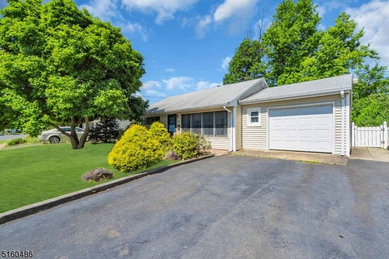 Property Photo:  35 Idlewild Rd  NJ 08817 