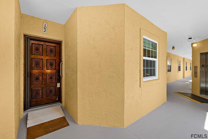 Property Photo:  102 Rivers Edge Lane 102  FL 32137 