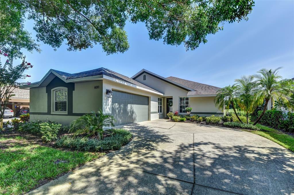 Property Photo:  6011 Spring Creek Court  FL 32757 