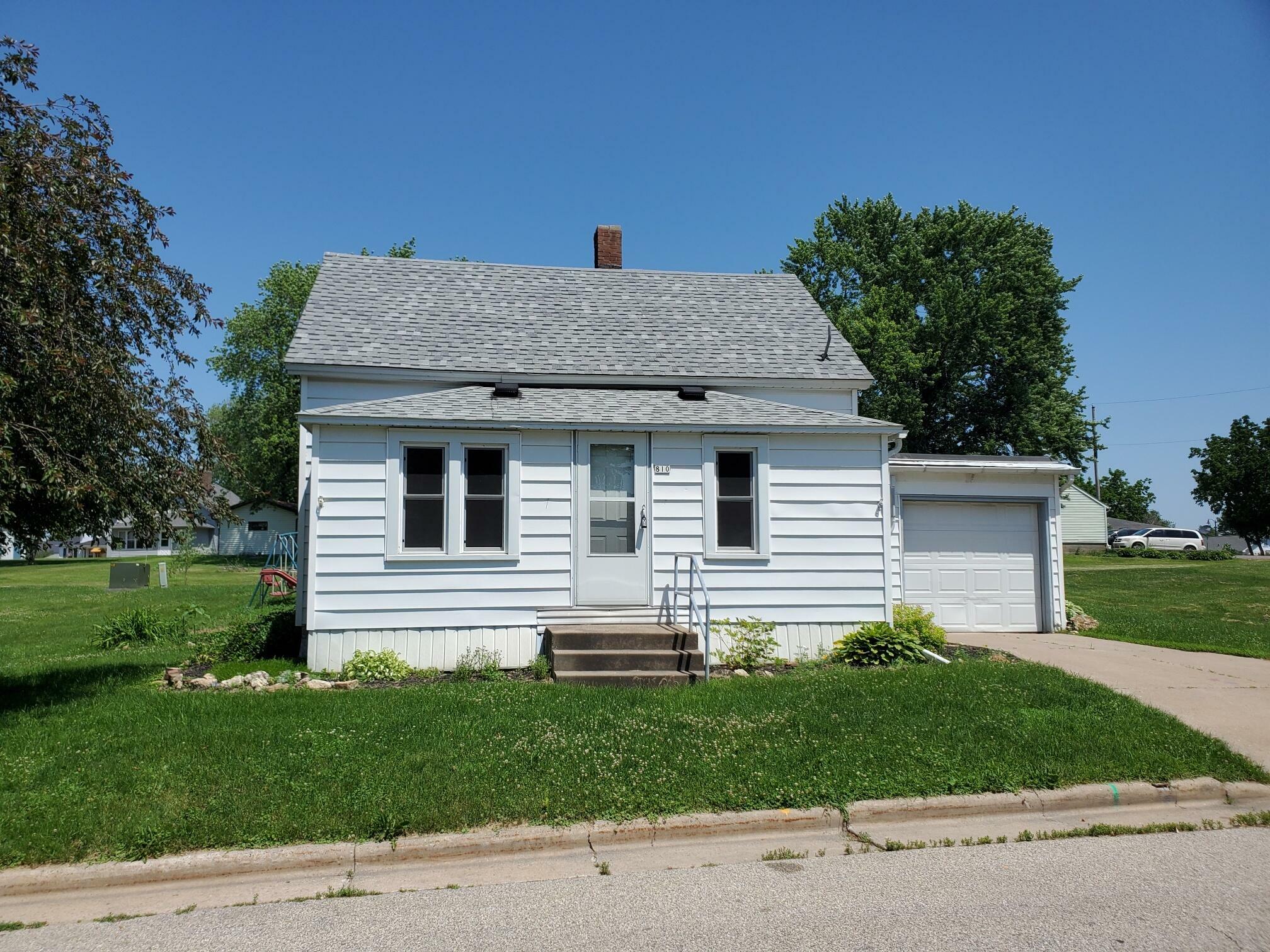 810 E David Ave  Arcadia WI 54612 photo