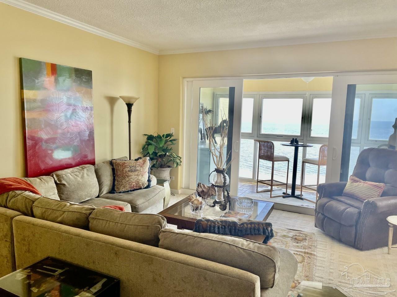 Property Photo:  825 Bayshore Dr 800  FL 32507 