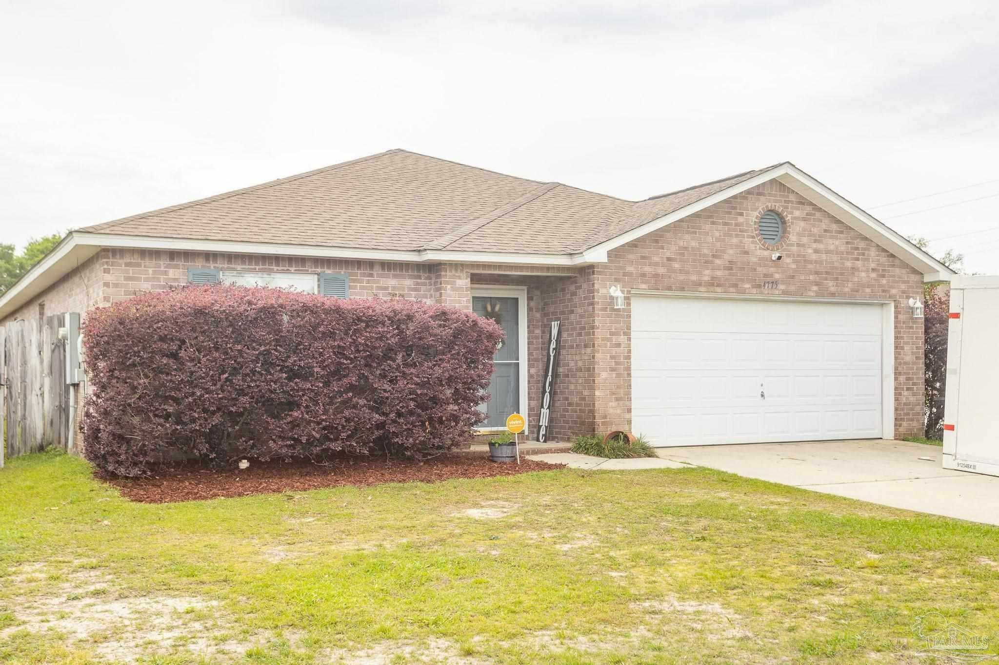 Property Photo:  4775 Hilarita Cir  FL 32571 