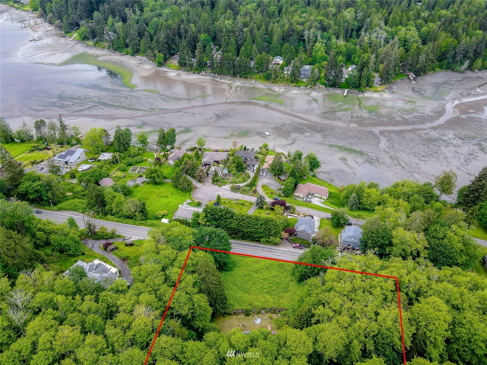 Property Photo: 7489 NE Beachwood Avenue WA 98370