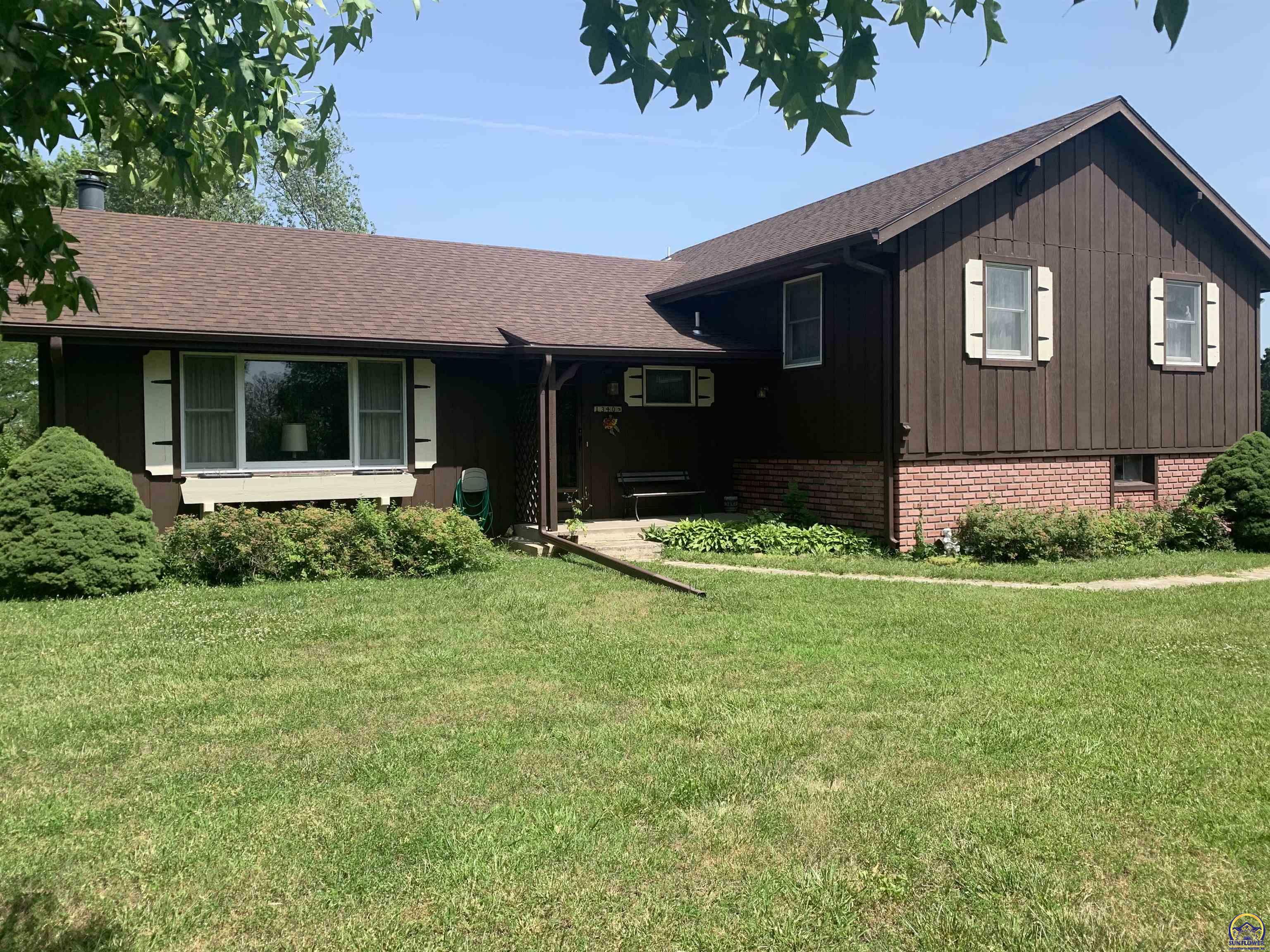 Property Photo:  1340 NW Glick Rd  KS 66615 