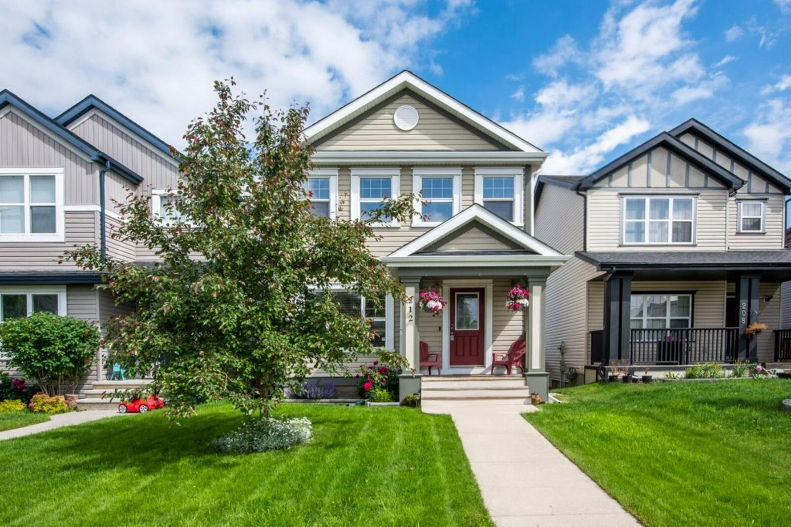 Property Photo: 212 Copperstone Gardens SE AB T2Z 0R8