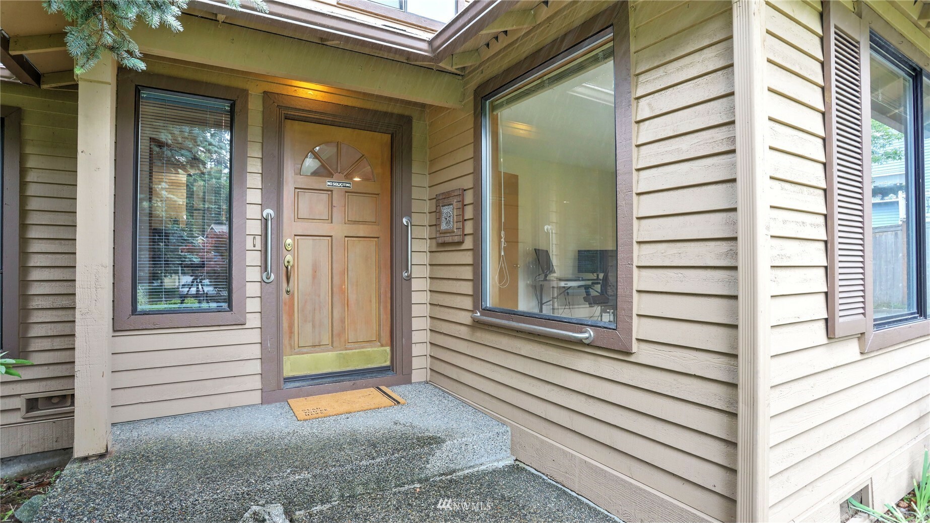 Property Photo: 5213 NE 23rd Court WA 98059