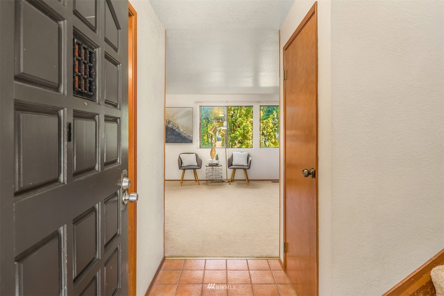 Property Photo:  808 141st Place SE  WA 98007 