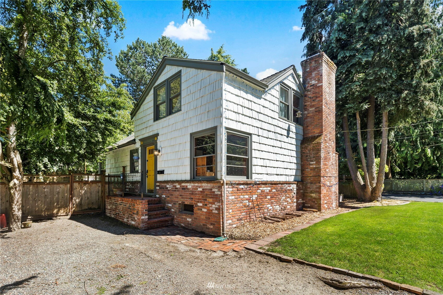 Property Photo: 7326 Wright Avenue SW WA 98136