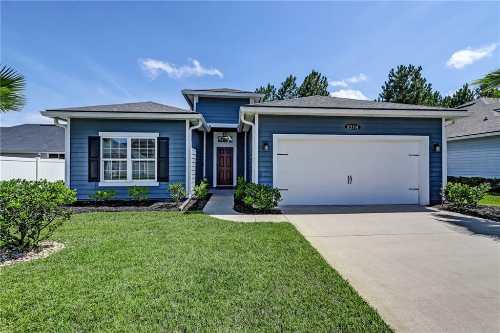 Property Photo:  82114 Chickadee Lane  FL 32097 