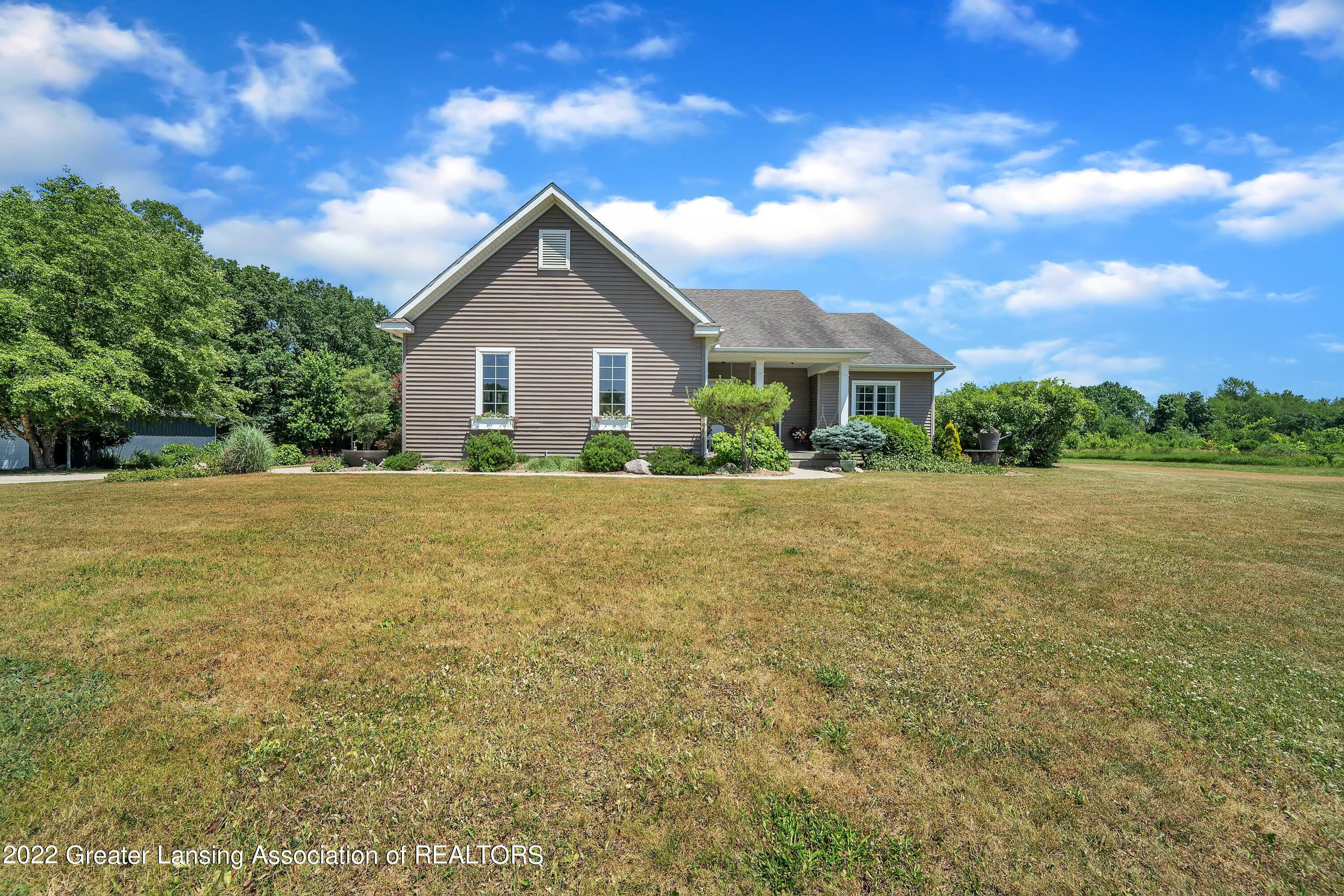 Property Photo: 4740 Round Lake Road MI 48848