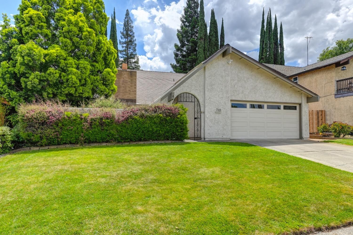 Property Photo: 7113 Woodmore Oaks Drive CA 95610