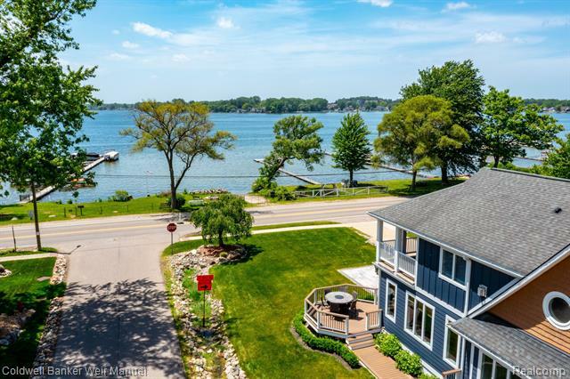 Property Photo:  829 E Walled Lake Drive  MI 48390 