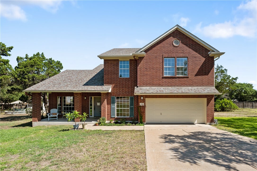 Property Photo: 1801 Muledeer Run TX 78641