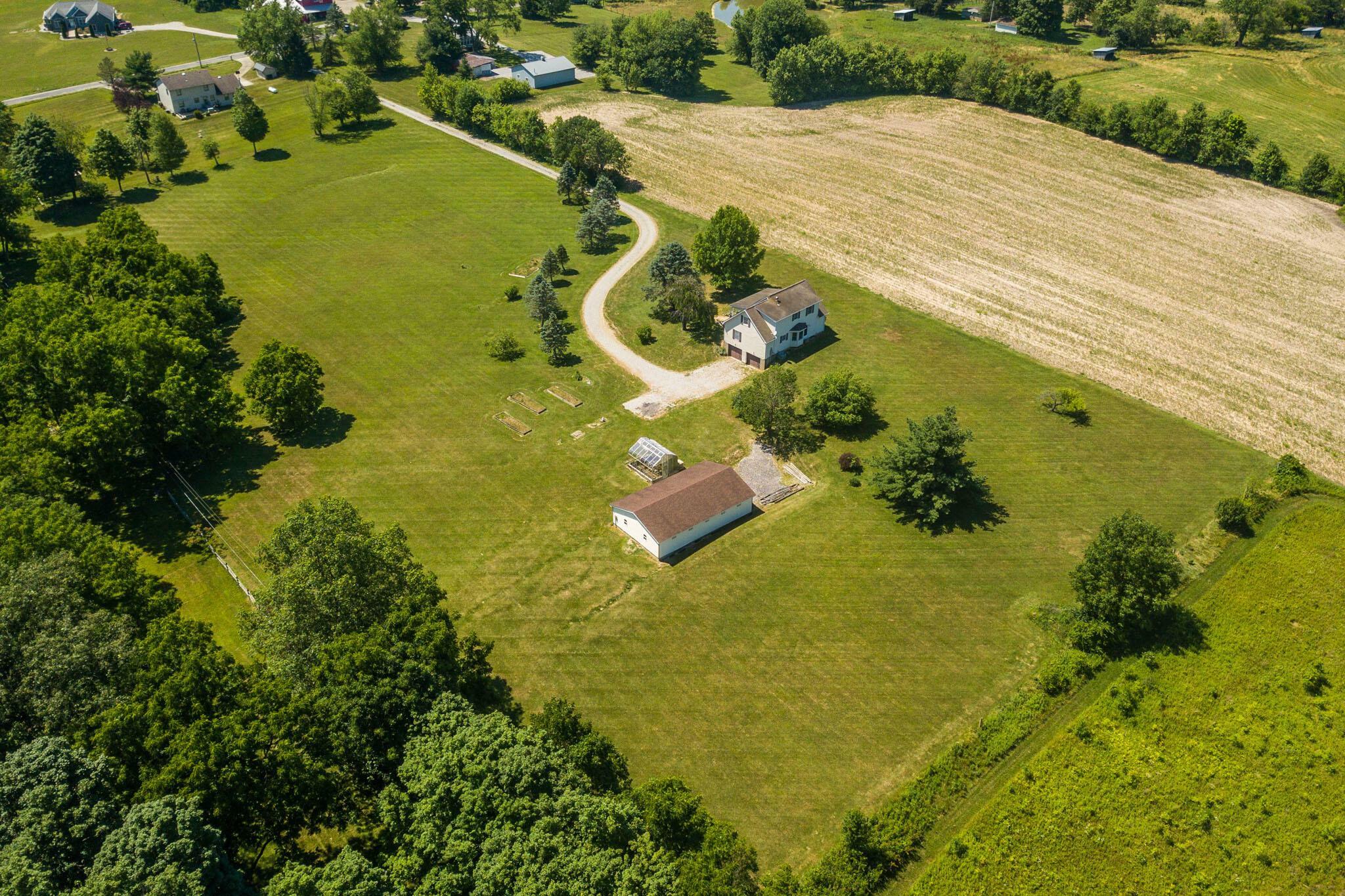 Property Photo: 5642 Rauch NW Road OH 43112