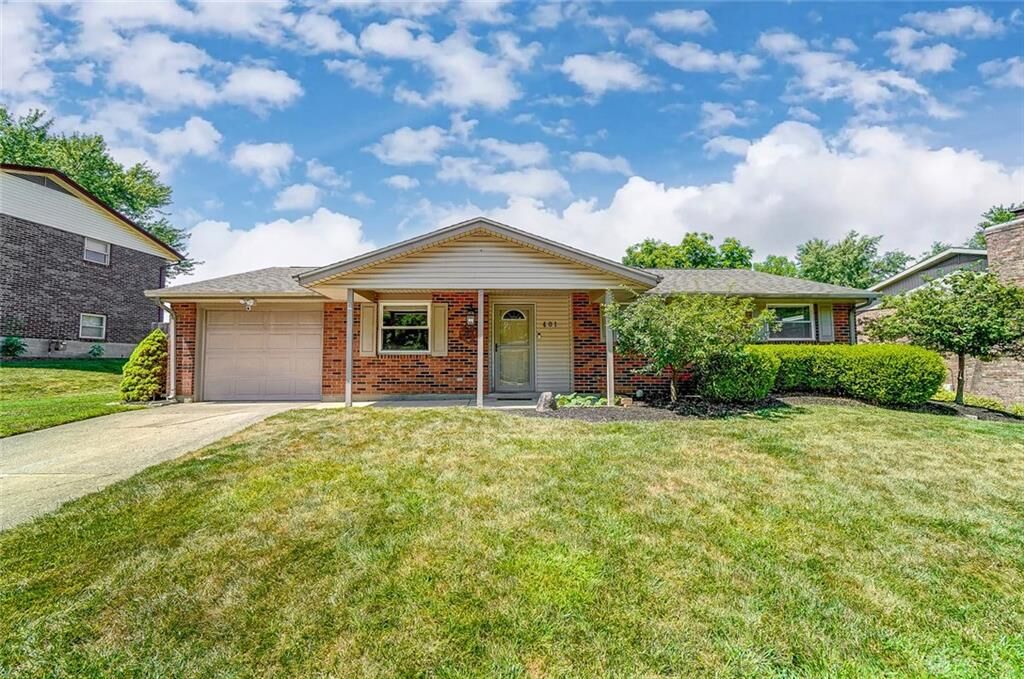 Property Photo: 401 Greenport Drive OH 45449