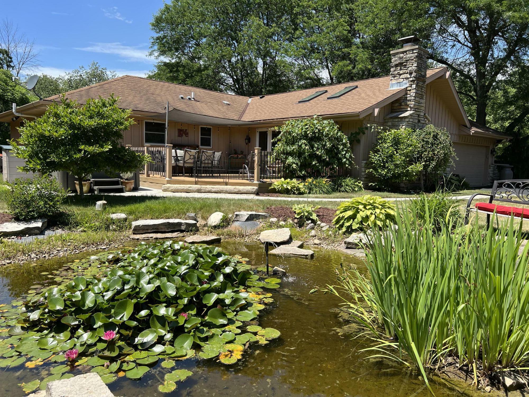 Property Photo: S12w31813 Gray Fox Run WI 53018