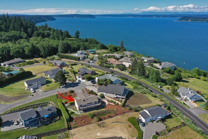 Property Photo:  4664  Andre Place  WA 98236 