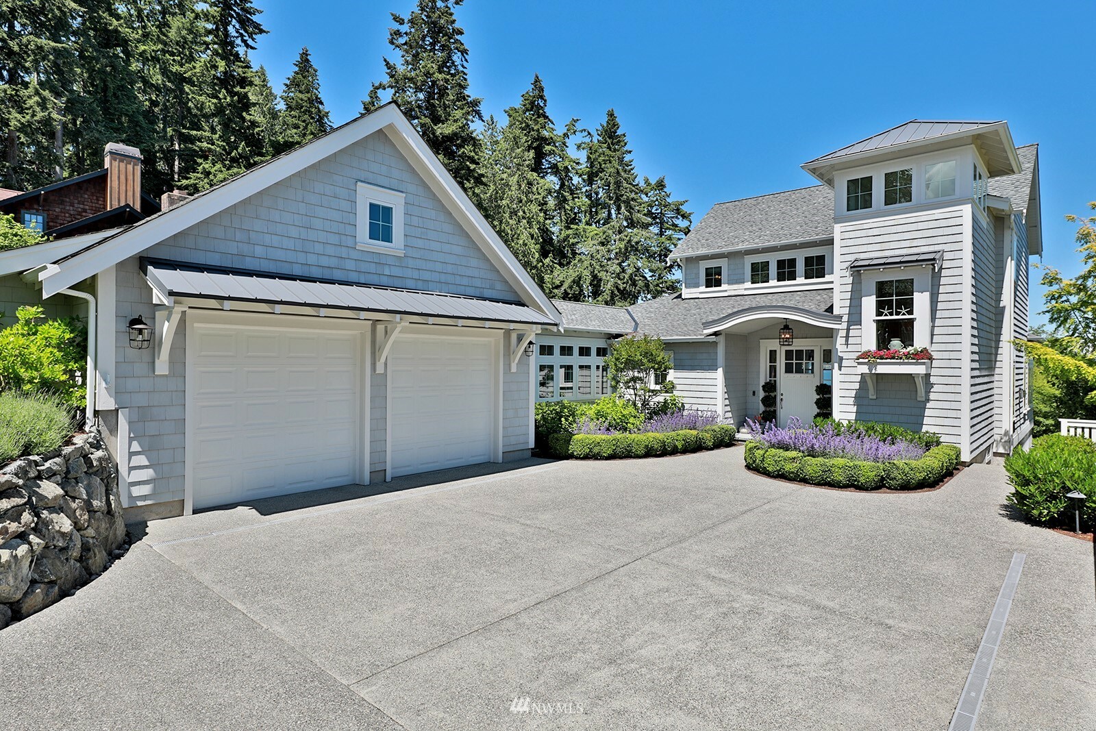 Property Photo:  600 1st Street  WA 98260 