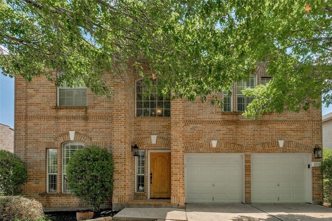 Property Photo: 11721 Emerald Falls Drive TX 78738