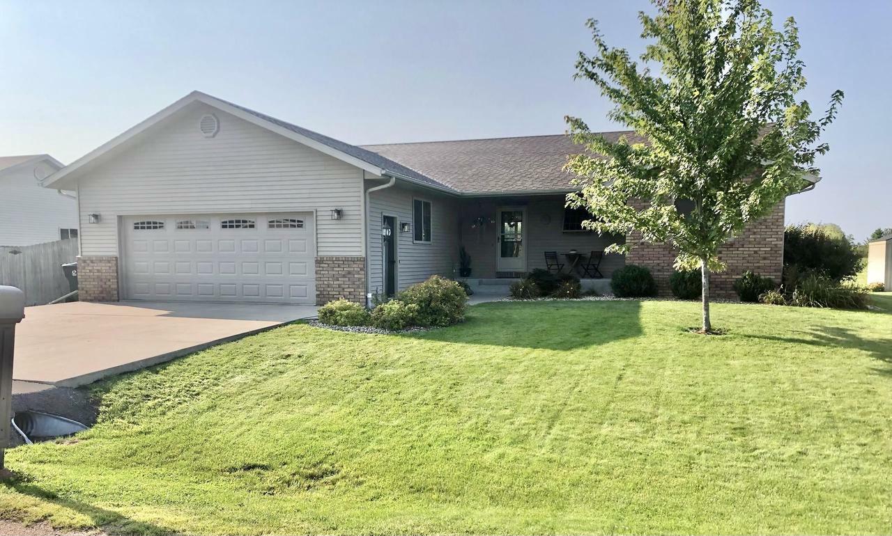 Property Photo:  805 West Roberts Street  WI 54479 