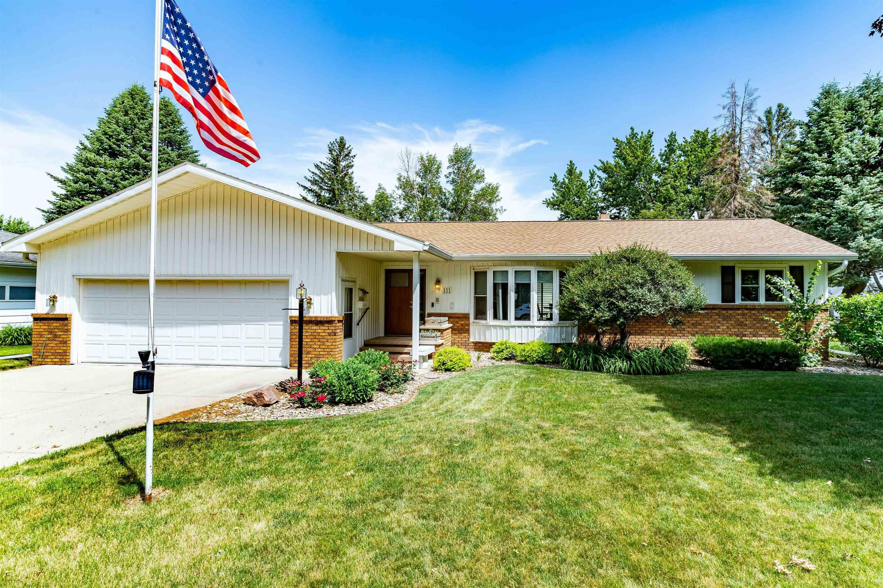 Property Photo:  111 Spruce Street  IA 50669 