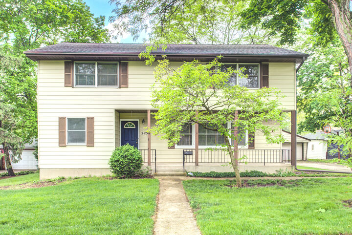225 7th Street  Downers Grove IL 60515 photo
