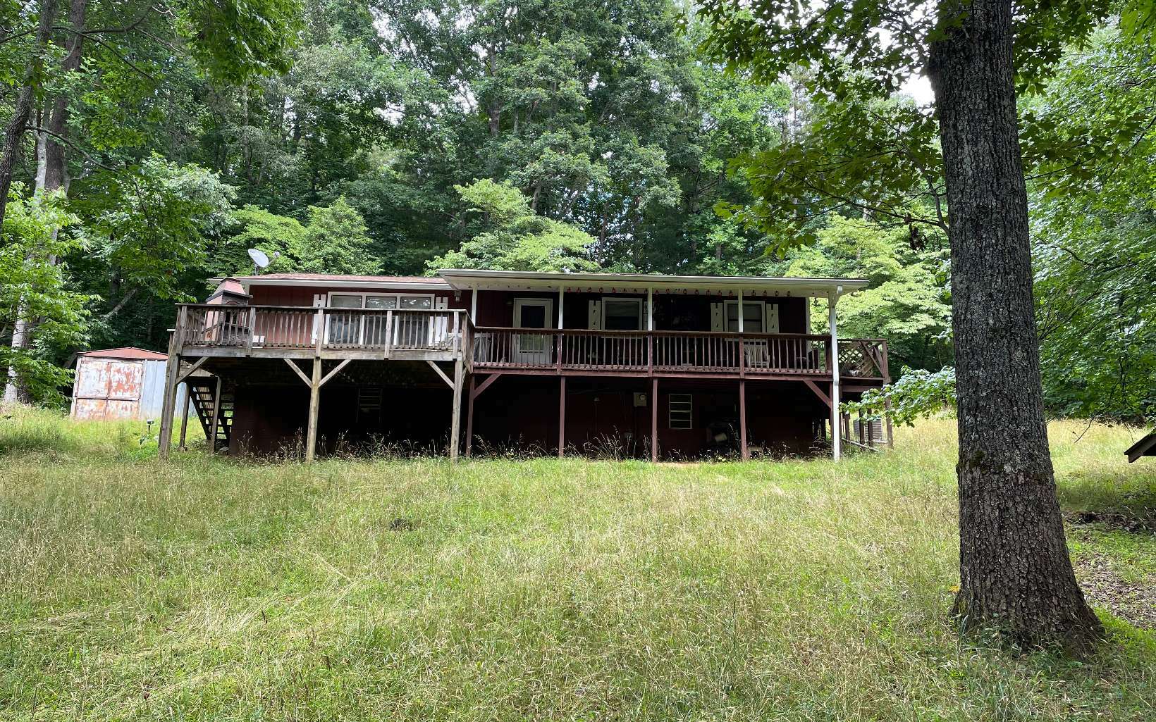 Property Photo:  121 Low Creek Lane  GA 30512 