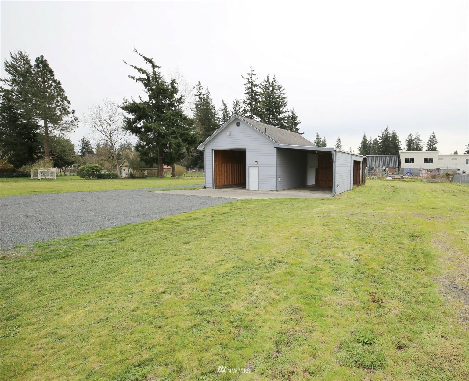 Property Photo:  2833 Cottonwood Avenue  WA 98225 