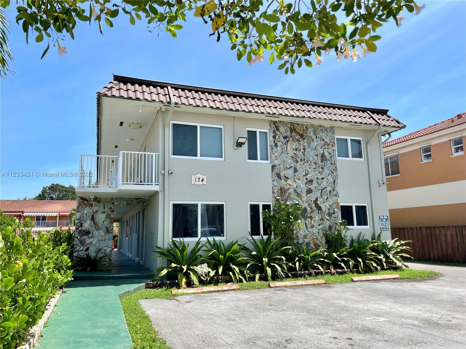 Property Photo:  174 E 5th St 5  FL 33010 