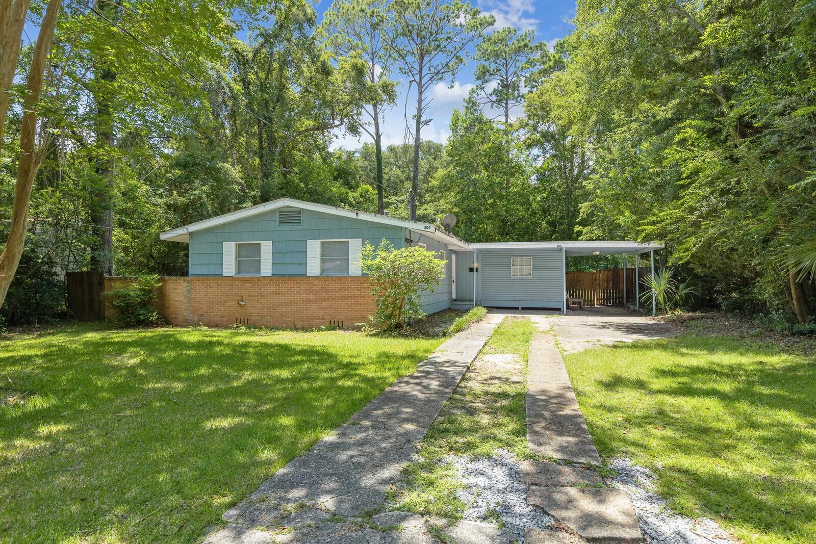 Property Photo:  306 Stratford Place  FL 32304 