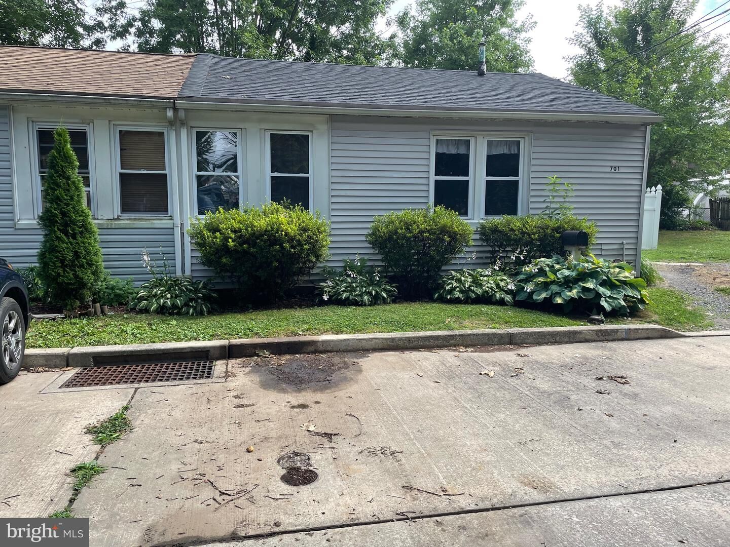 Property Photo:  701 Madison Court  PA 19086 