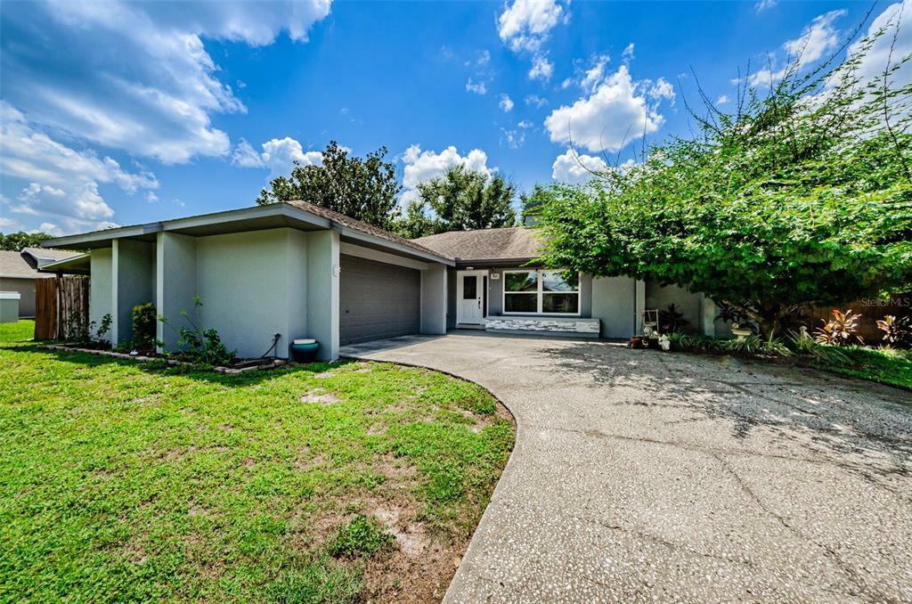 Property Photo: 766 Fortuna Drive FL 33511