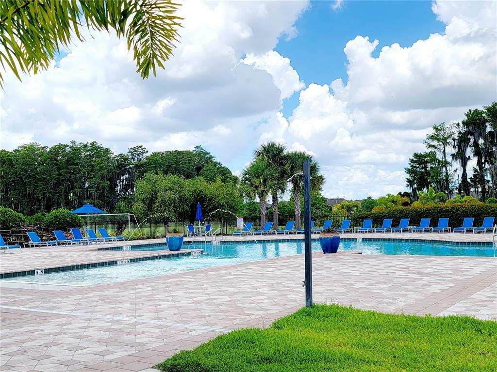 Property Photo:  3225 Mangrove Island Drive  FL 32824 